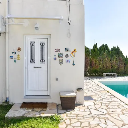 Verga Villas Resort Kalamata Exterior photo